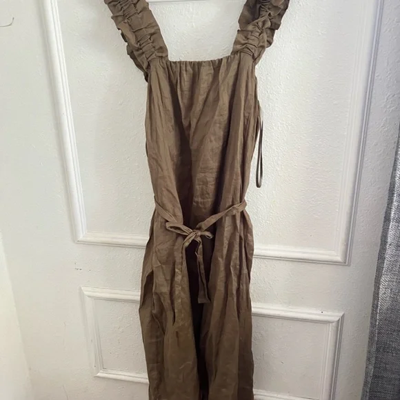 Frame Ruffle Strap Button Back Dress - Picture 3 of 4